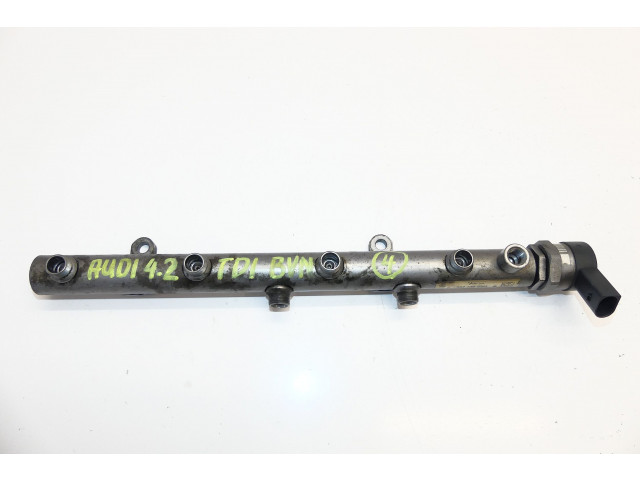 Audi a8 d3 q7 4.2 tdi bvn топливная рампа правая  057130090L, 057130764AB      