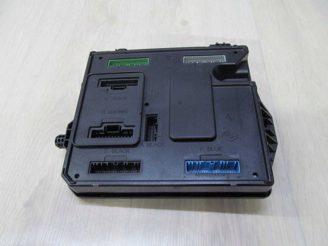 Renault megane iii 09- модуль bcm 284b1364 284B1364, 284B13640R