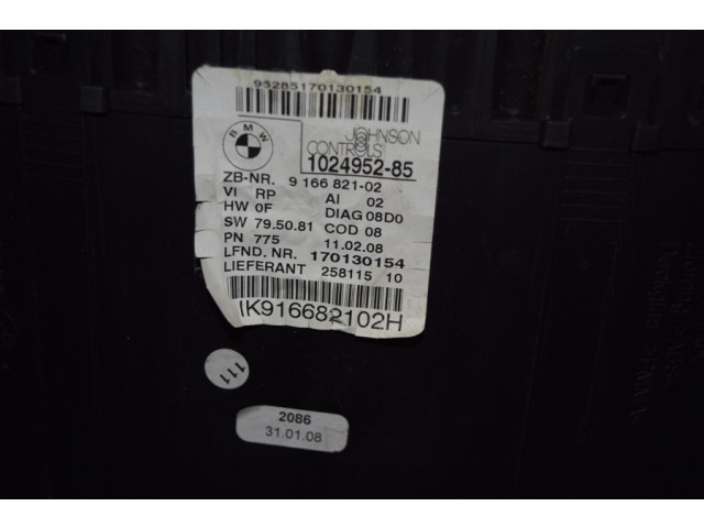 Přístrojová deska BMW 31012008, NR.IK916682102. 1024952-85