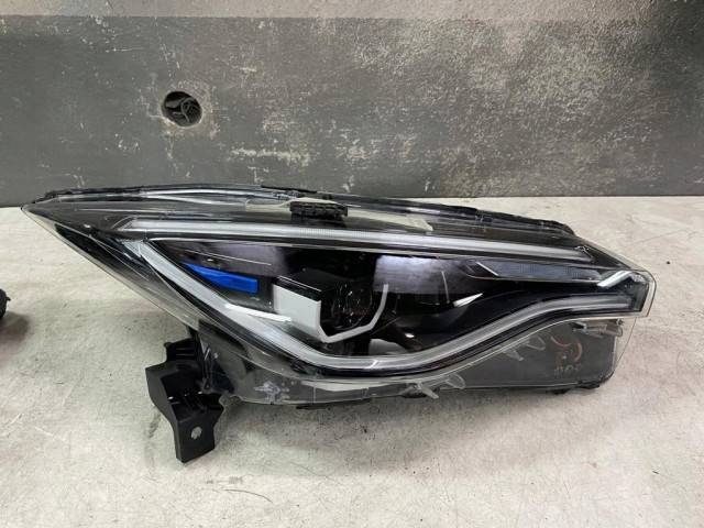 Přední světlo 260102384R Renault