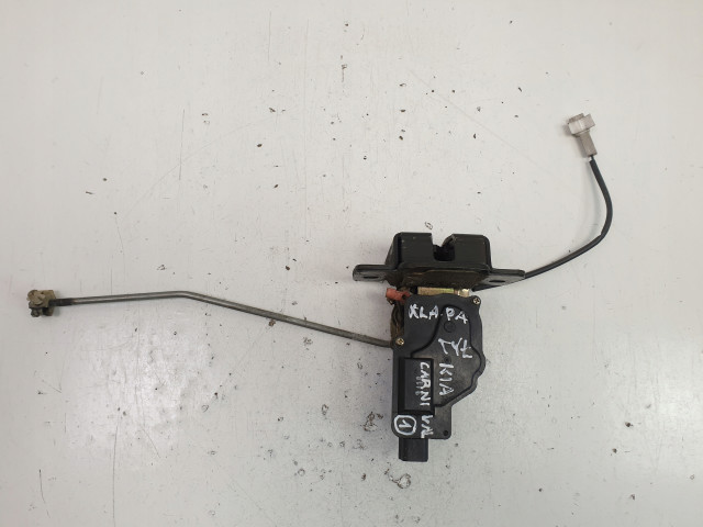 Zámek zadních dveří Kia