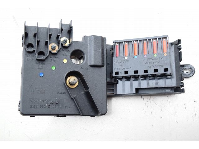 Pojistková skříňka W219 CLS 6.3 AMG 2119820302 Mercedes-Benz