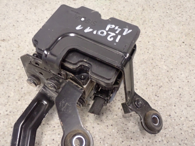 HYUNDAI i20 08-12 Jednotka ABS ABSU