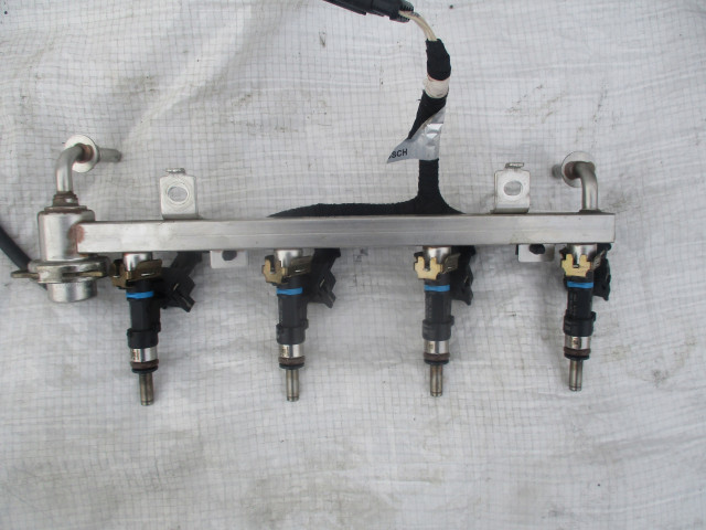 Vstřikovací lišta 0280151300, 0280158330 0280160562 Fiat pro benzínový motor