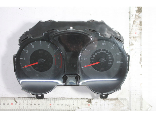 Přístrojová deska Nissan