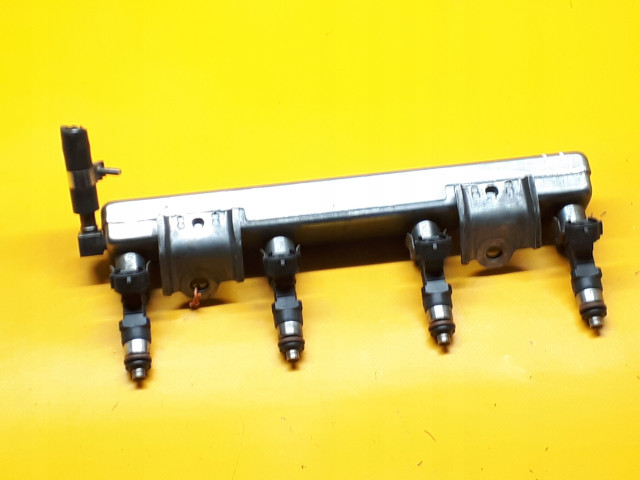 Vstřikovací lišta 0280158013 Bosch pro benzínový motor