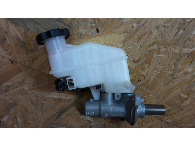 Kia Optima II 2011-2015 2.0 pompa hamulcowa 585102T210 58510-2T210