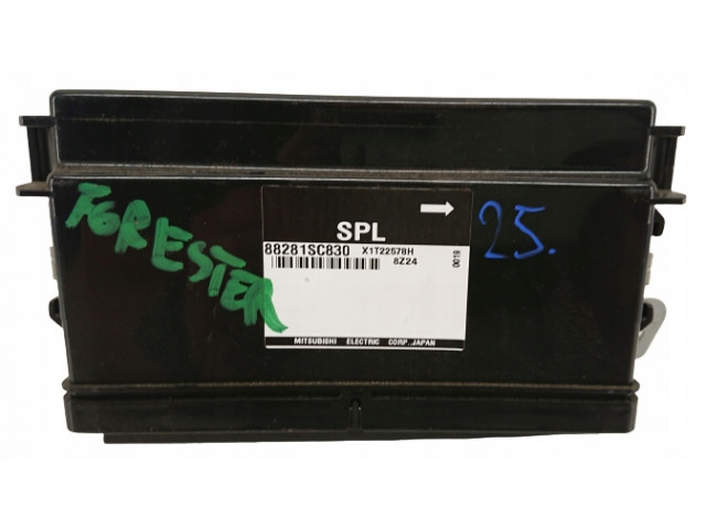 Pojistková skříňka Subaru  3 07-    82201FG010     