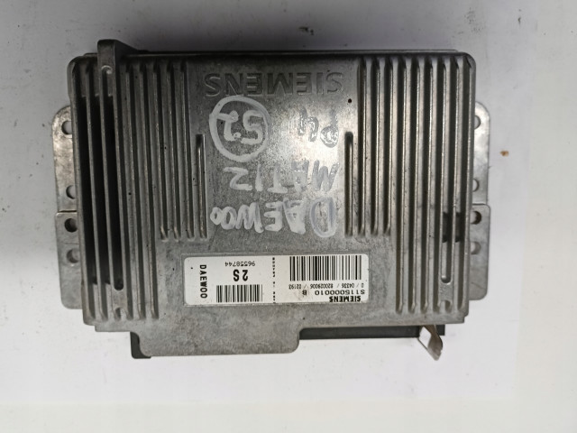 БЛОК УПРАВЛЕНИЯ БЛОК УПРАВЛЕНИЯ ДВИГАТЕЛЕМ ecu Siemens 96558744 96558744, S115000010