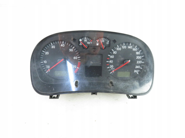 Přístrojová deska Volkswagen 1J0920822A, M821626