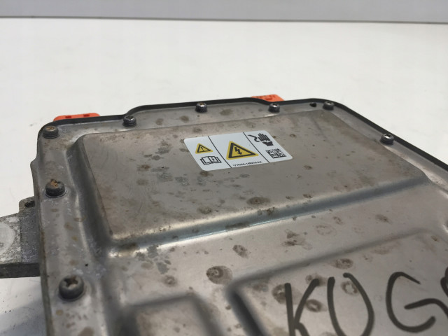 Kuga mk3 2.5 phev plug-in inverter  ładowania  LX6810C785AG, LX68-10B689-YD LX68-10C785-AG Ford  