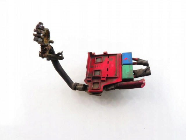 Pojistková skříňka    CLIO III  M766953  Renault   