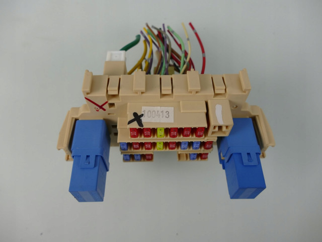 Nissan qashqai j10 1.5 dci блок предохранителей