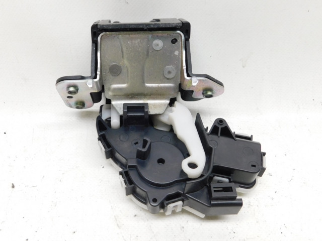 ZAMEK ЗАСЛОНКИ ЗАДН. C6728 - MAZDA CX5 CX-5 11-17