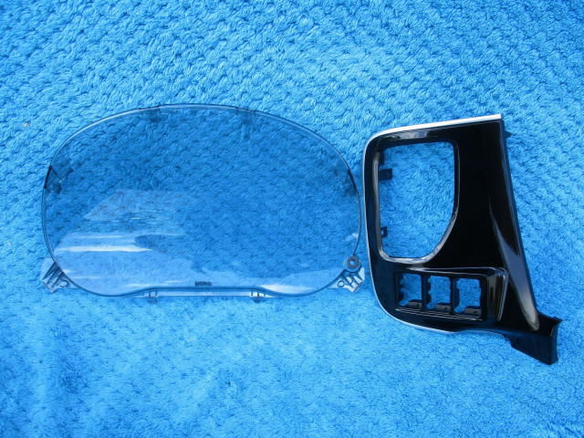 Přístrojová deska Mitsubishi