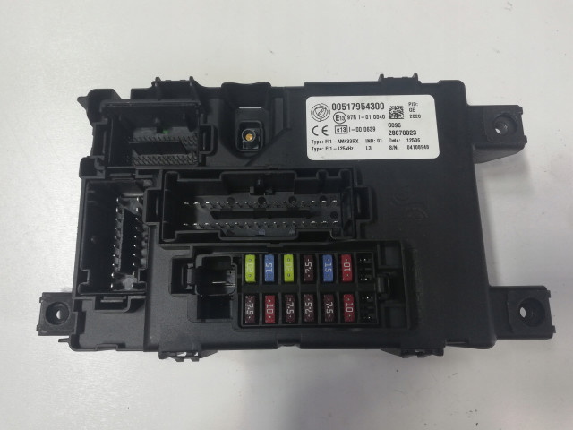 Pojistková skříňka Fiat Punto 00517954300 FI1AM433RX, 28070023 97RI-010040