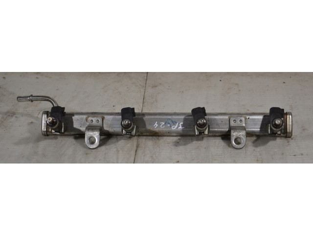 Топливная рампа +wtryski jeep patriot 2.4 compass 04891577AB, 7142X03789