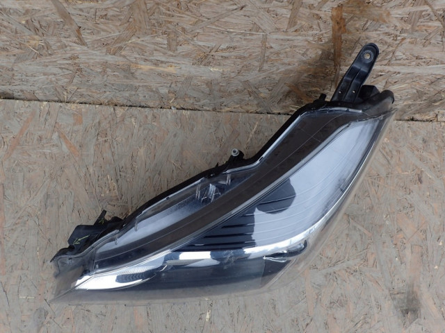 Lampa левая reflektor toyota yaris 3 iii 14- lewe
