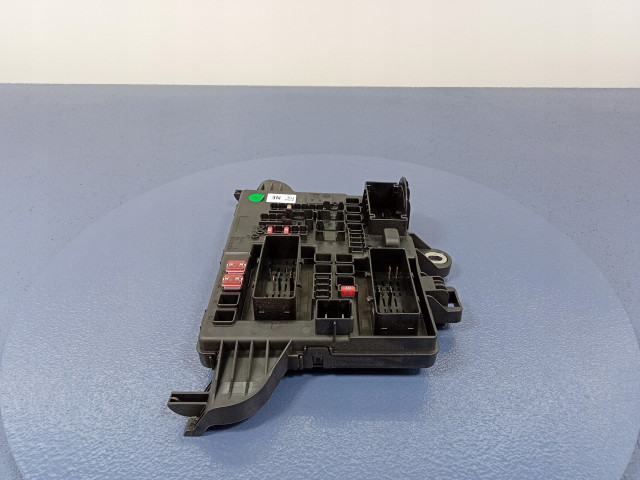 Opel insignia a блок предохранителей модуль bsi 13277321  13277321, W0LGS6EM6B11507        