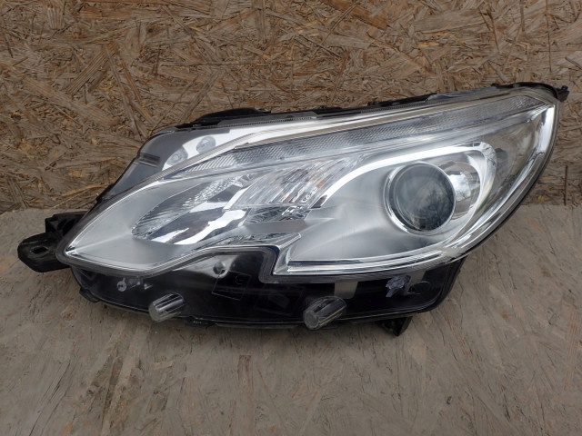 Přední světlo 2013-2019R, 20132019R 9677810180 Peugeot