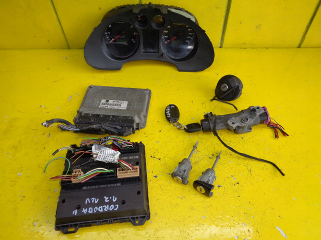 CORDOBA II 1.2 12V КОМПЛЕКТ ЗАЖИГАНИЯ 03E906033P Seat