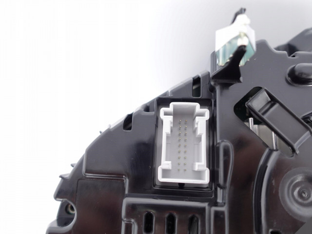 Přístrojová deska  Mercedes-Benz     A2059006733 A2059013515, A2059048800