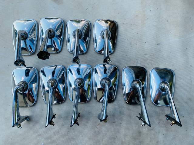 Zpětné zrcátko Inny (retro)