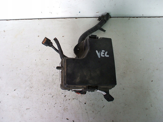 HYUNDAI VELOSTER БЛОК ПРЕДОХРАНИТЕЛЕЙ  91304-2V191, 913042V191        