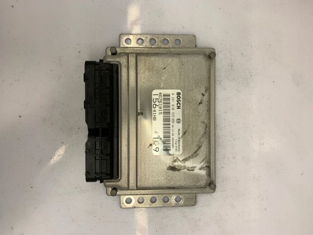 БЛОК УПРАВЛЕНИЯ ДВИГАТЕЛЕМ FIAT 0281010335 46761015 46761015, Alfa Romeo