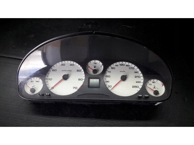 Peugeot 607 2.2b панель приборов спидометр   81115607           