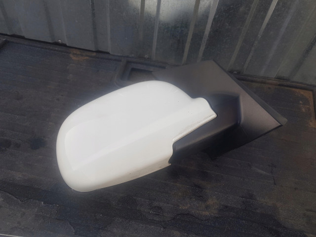 Zpětné zrcátko SsangYong