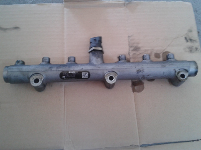 Vstřikovací lišta CZUJNIK, 2.5CRDI Hyundai Diesel