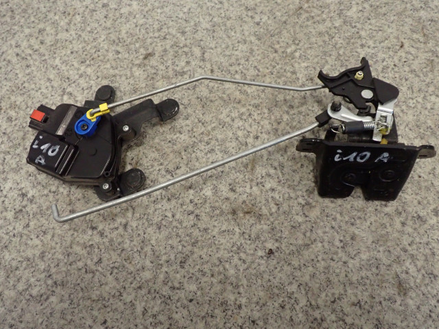 HYUNDAI i10 07-13 ZAMEK ЗАСЛОНКИ BAGAŻNIKA