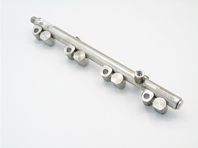 Vstřikovací lišta 353502B110, 35350-2B110 35350-2B110 Kia pro benzínový motor