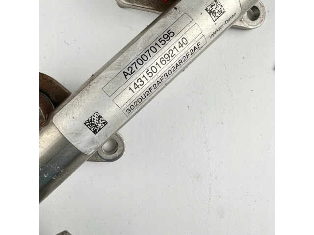 Vstřikovací lišta  A2700701595, A2700701995 MERCEDES Mercedes-Benz       pro benzínový motor