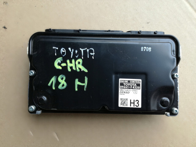 Řídící jednotka 89661-F4320, 7000MIL. 89661-F4320 Toyota