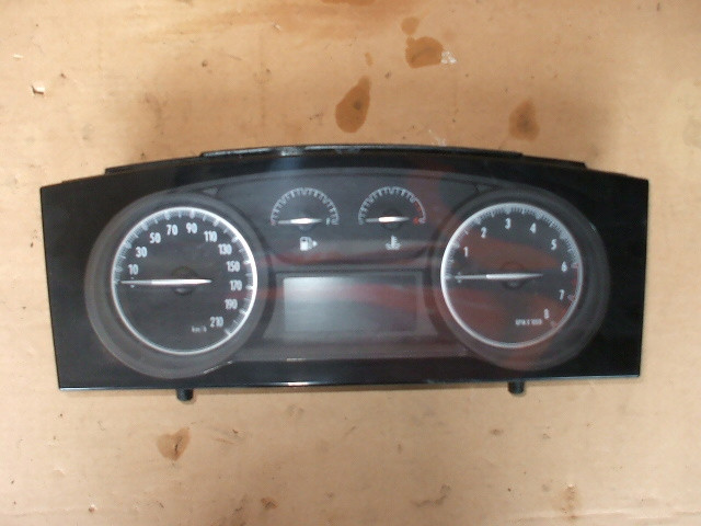 LANCIA YPSILON III 1.2 ПАНЕЛЬ ПРИБОРОВ СПИДОМЕТР панель приборов спидометр  52005998           