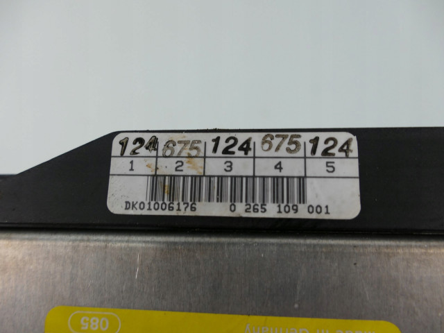 AUDI A8 D2 PRZED LIFT STEROWNIK ABS MODUŁ KOMPUTER  4D0907379G 4D0907379G    