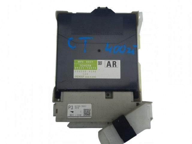 Pojistková skříňka BSI CT200H 82730-76021 89221-76070 Lexus