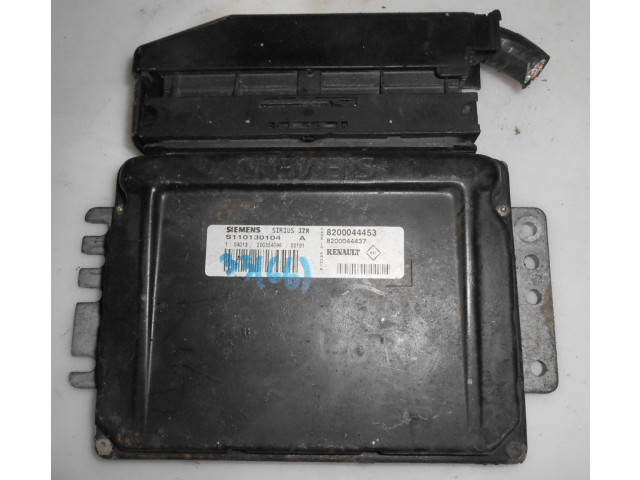 Renault clio ii блок управления sirius 32n s110130104a S110130104A, S1101304104A Siemens