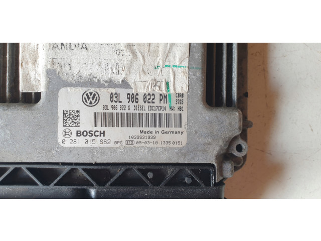 БЛОК УПРАВЛЕНИЯ VW EOS 2.0 TDI 0281015882 03L906022PM  0281015882,   Bosch 