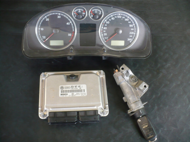 Комплект блоков управления vw passat b5 2.5tdi   8E0907401J  Bosch 