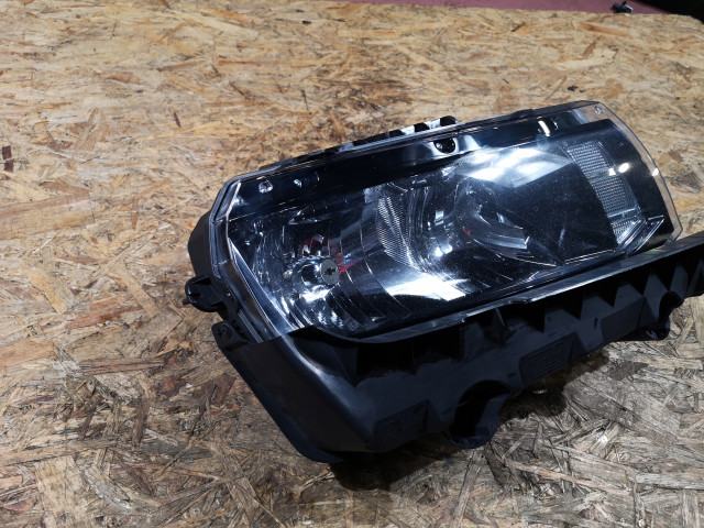 Přední světlo     Chevrolet   