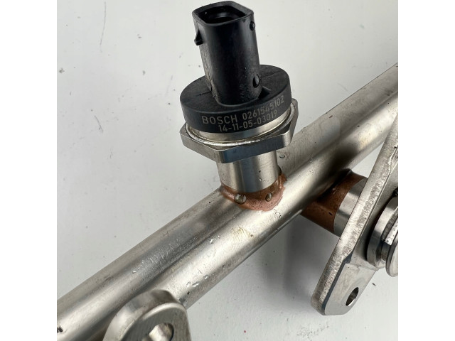 Vstřikovací lišta  A2700701595, A2700701995 MERCEDES Mercedes-Benz       pro benzínový motor