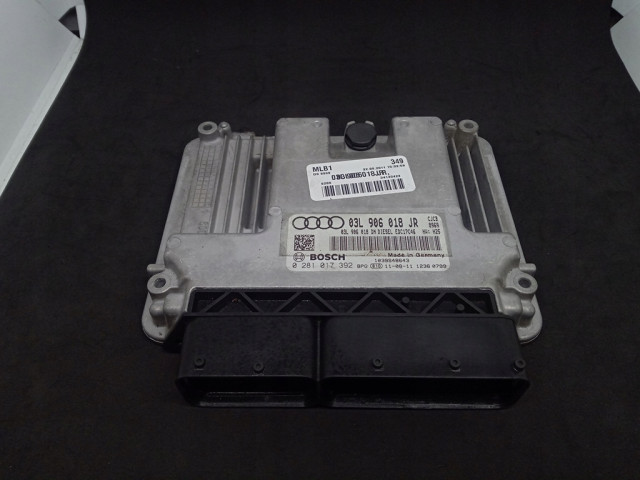 БЛОК УПРАВЛЕНИЯ ДВИГАТЕЛЕМ AUDI A4 B8 2.0 TDI 03L906018JR    Bosch 