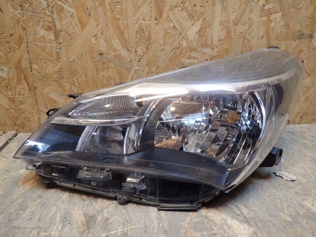 Lampa левая reflektor левое toyota yaris 3 iii lewe