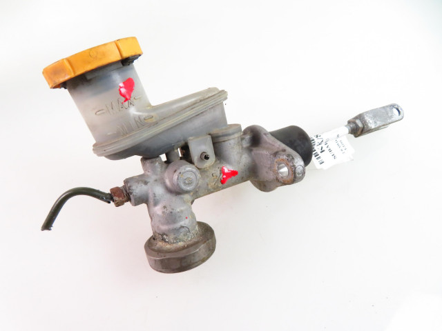 Hlavní brzdový válec SUBARU IMPREZA II (GG) M783068 Inny