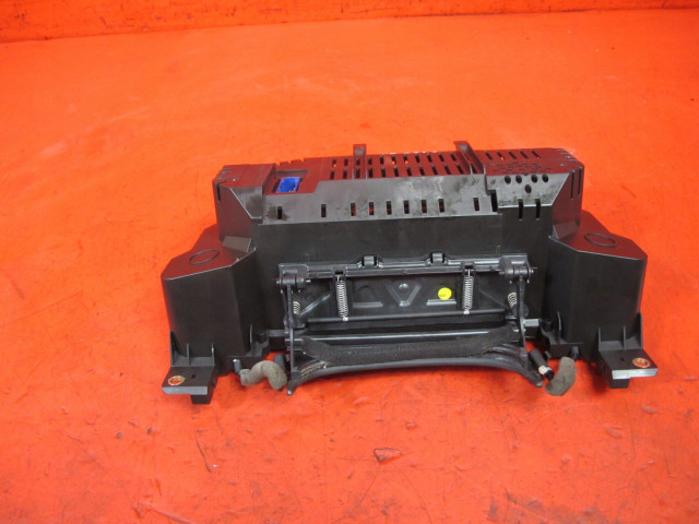 Přístrojová deska Audi 4E0920900EX