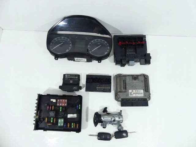 Octavia ii 1.9tdi блок управления 0281013238 0281013238, 03G906021LB Skoda