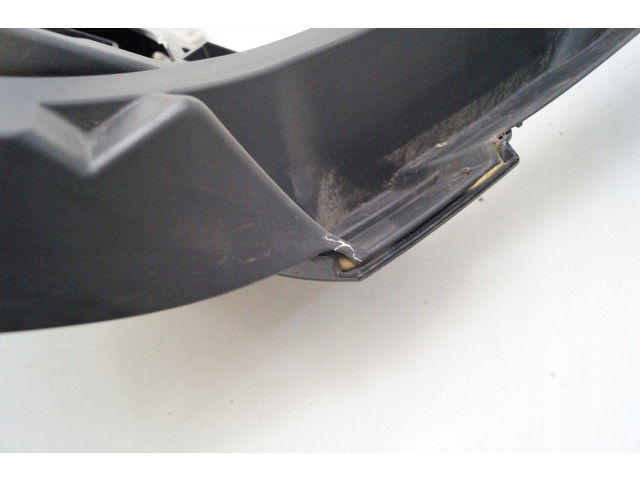 Zámek zadních dveří Peugeot